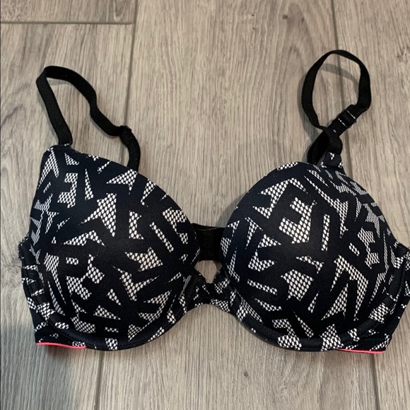 Victoria’s Secret Pink Bra - Picture 2 of 4